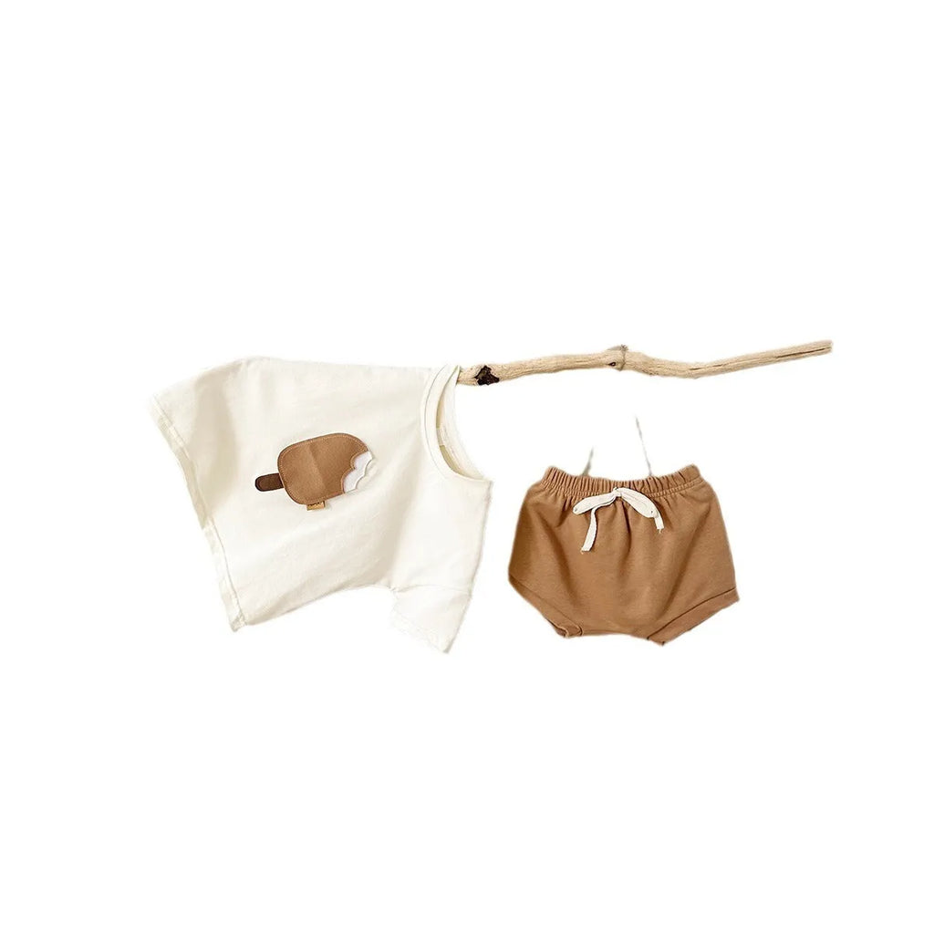 Girls' cotton shorts suit with ice cream patch design in Korean style, showing short sleeve shirt and matching shorts