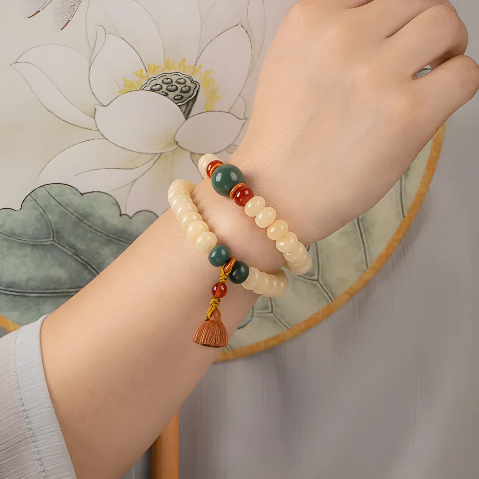 Milk butter Bodhi wooden bracelet with 6x9mm flat round beads and double ring design