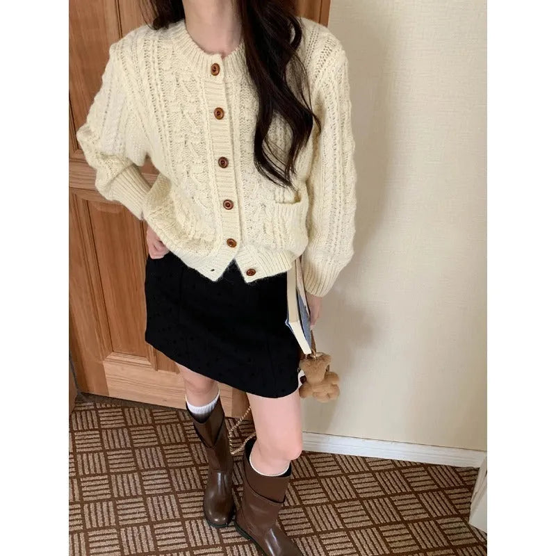 Women's thick needle twisted texture knitted cardigan in solid colour, short 40cm length, front view