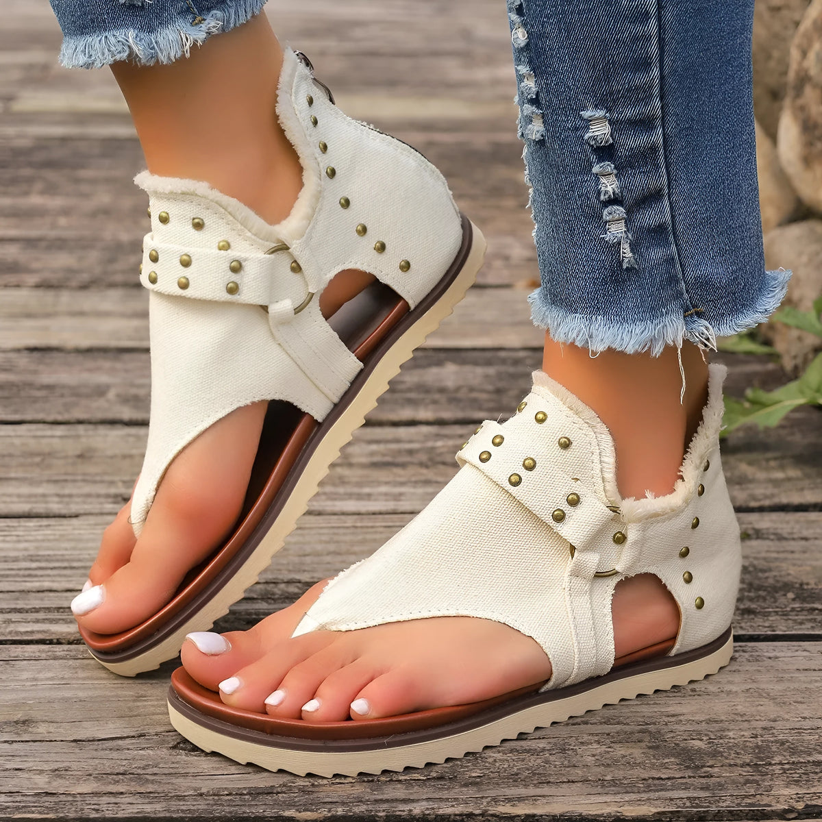 Denim thong sandals with rear zipper, side hollow, round toe, low heel