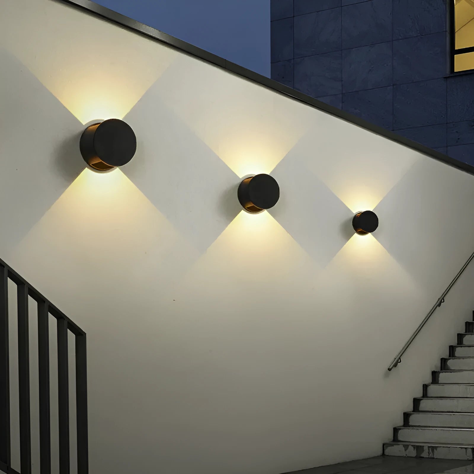 Modern minimalist frosted black wall lamp with symmetrical fan light distribution, 10W LED