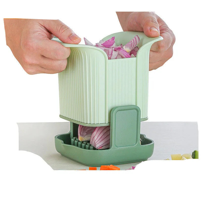 Green manual vegetable chopper with stainless steel blades for onions, potatoes, cucumbers