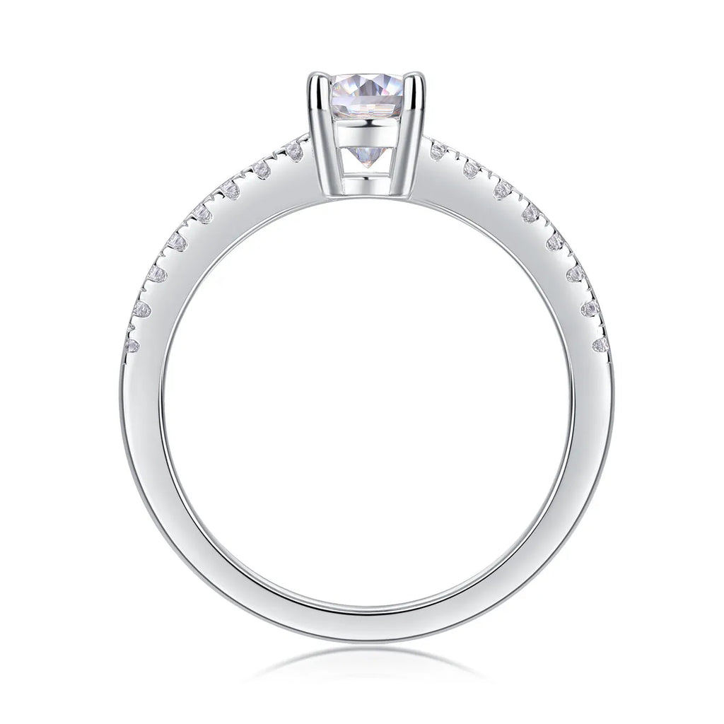 Egg-shaped 5x7mm moissanite wedding ring set in S925 silver with platinum plating, sizes 5 to 9, gift box and GRA certificate