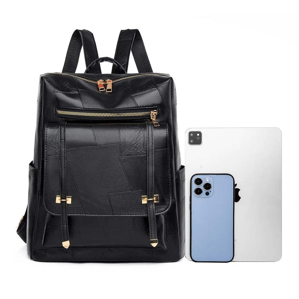 Retro women's backpack in PU leather with waterproof construction and organised compartments