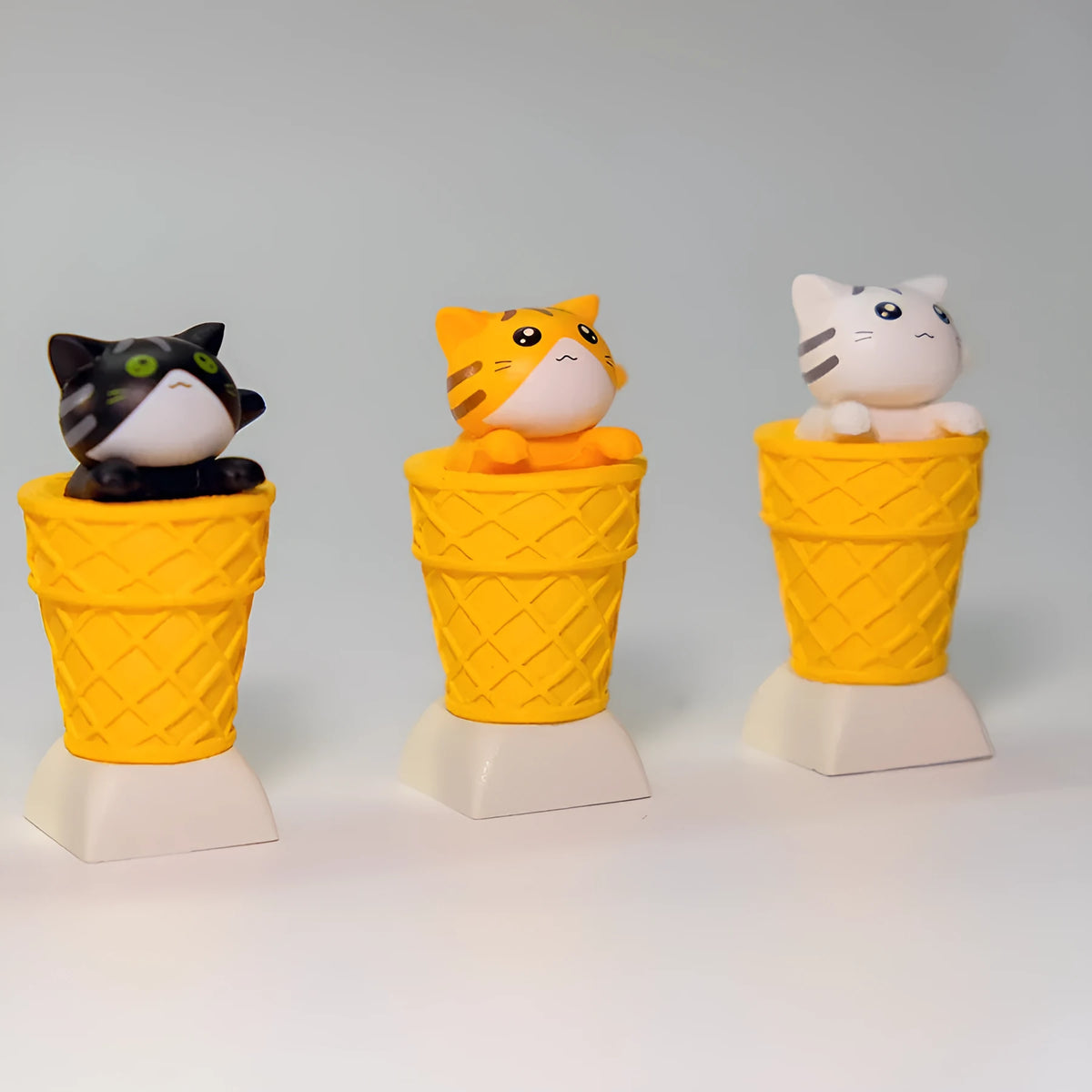 Three-dimensional cartoon ice cream cat doll PVC cross-axis keycap for mechanical keyboard, orange colour variant