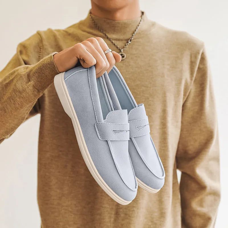 Men's suede leather casual shoes in British style with round toe and low flat heel