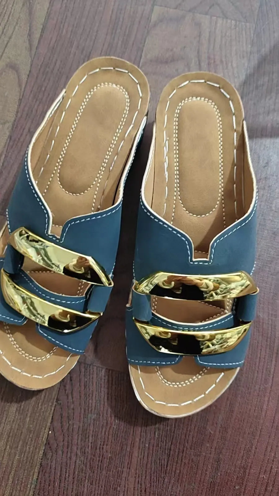 Men's Roman style platform sandals in artificial PU, showing flat rubber sole and metal detail.