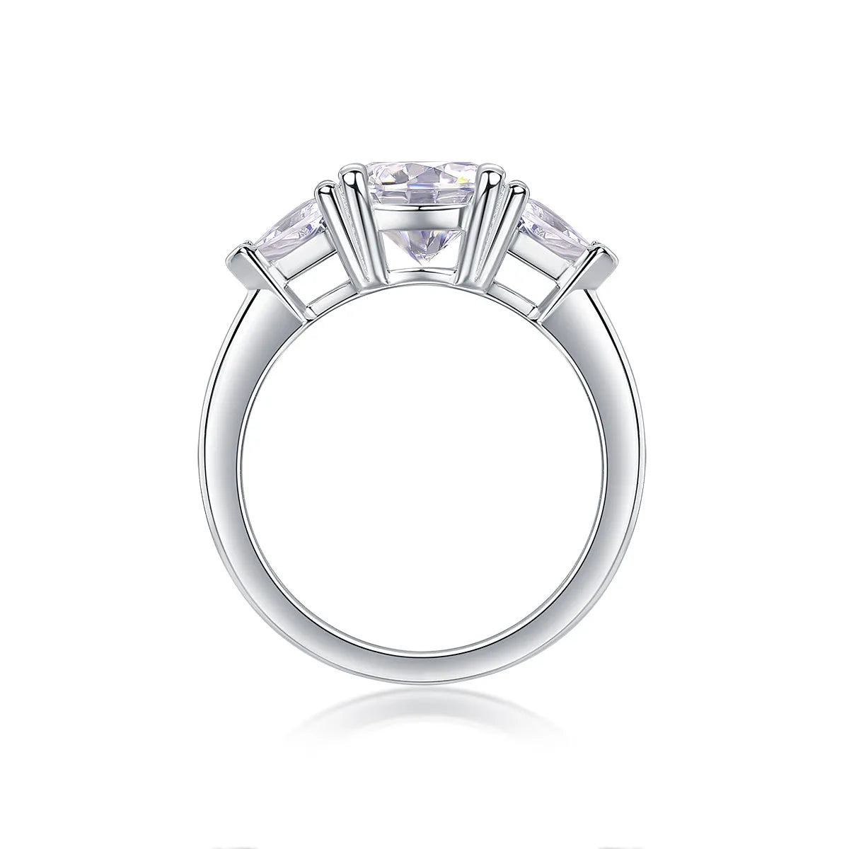 Ocean Diamond 2-carat moissanite wedding ring set in gold-plated S925 silver on a white background