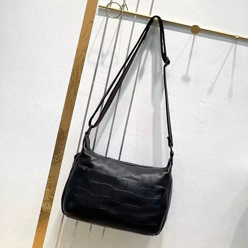 Genuine leather large capacity horizontal square shoulder crossbody bag with black plaid pattern
