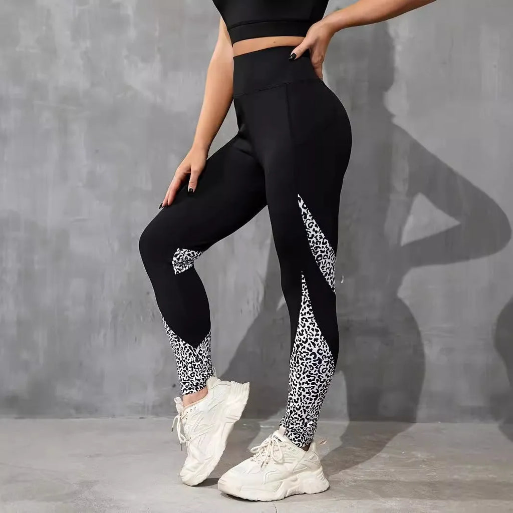 Women's high waist cropped yoga leggings with side pocket in leopard print style.