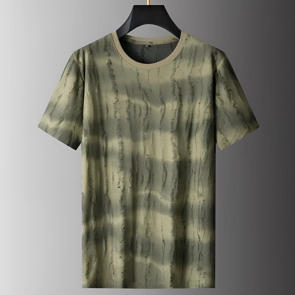 Men's grey plus size loose fit t-shirt with round neck and short sleeves