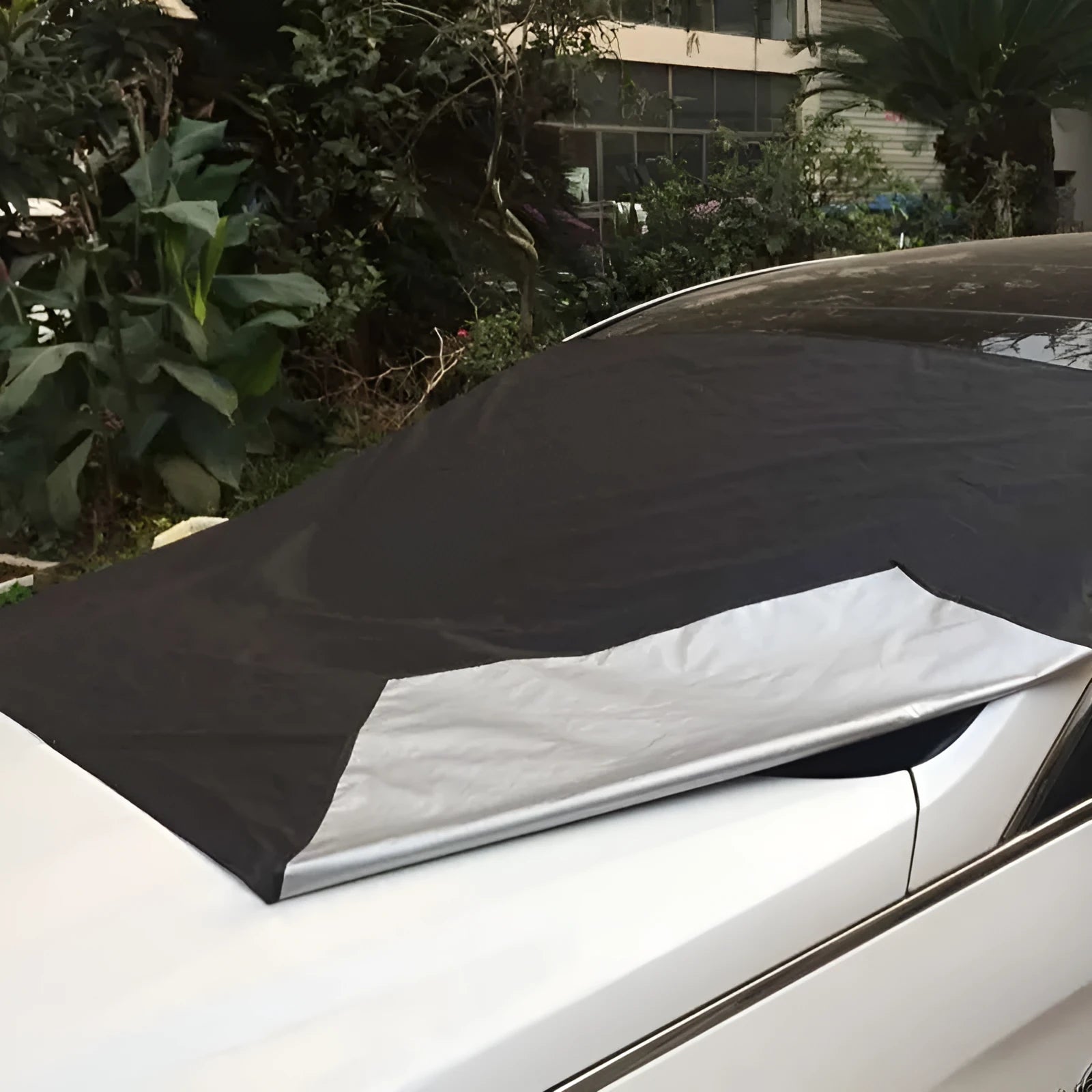 Magnetic car windshield snow frost block 210x120 cm polyester silver back cover with 6 magnets