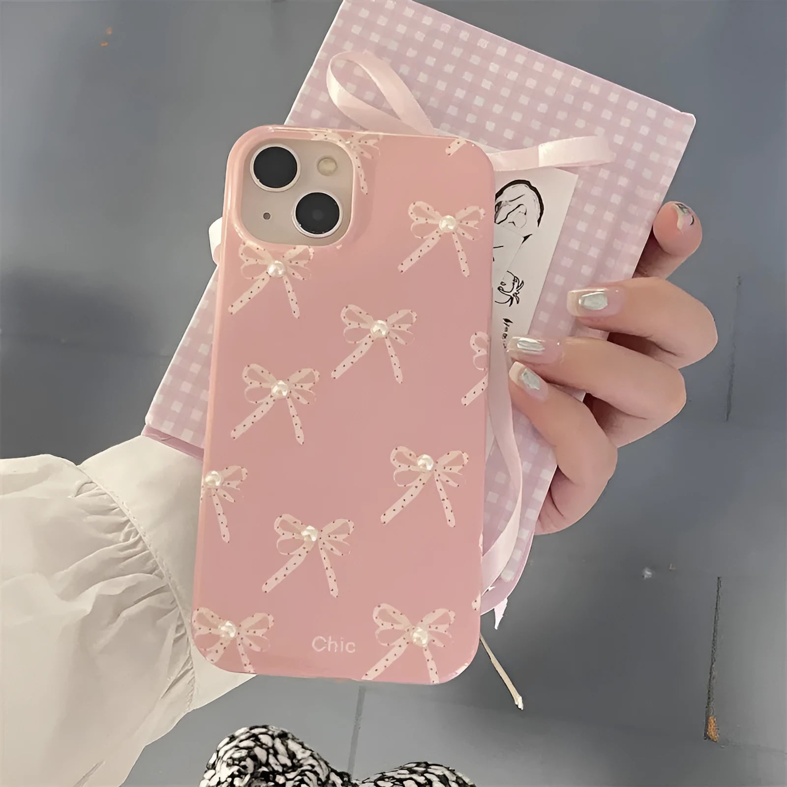 Pink Girl Pearl Bow Stereo Phone Case with three-dimensional pearl dot bow decoration for iPhone 13 Pro Max