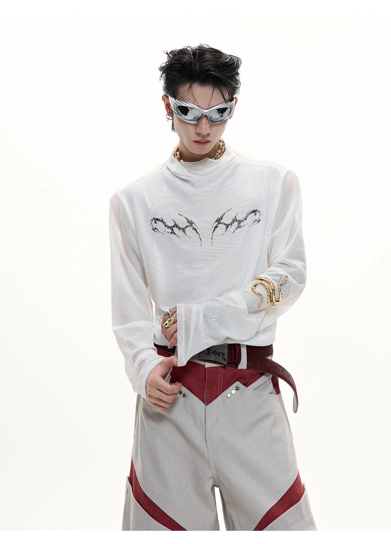 Men's black mesh long-sleeve shirt with a slim, close-fitting bottoming cut on a model.