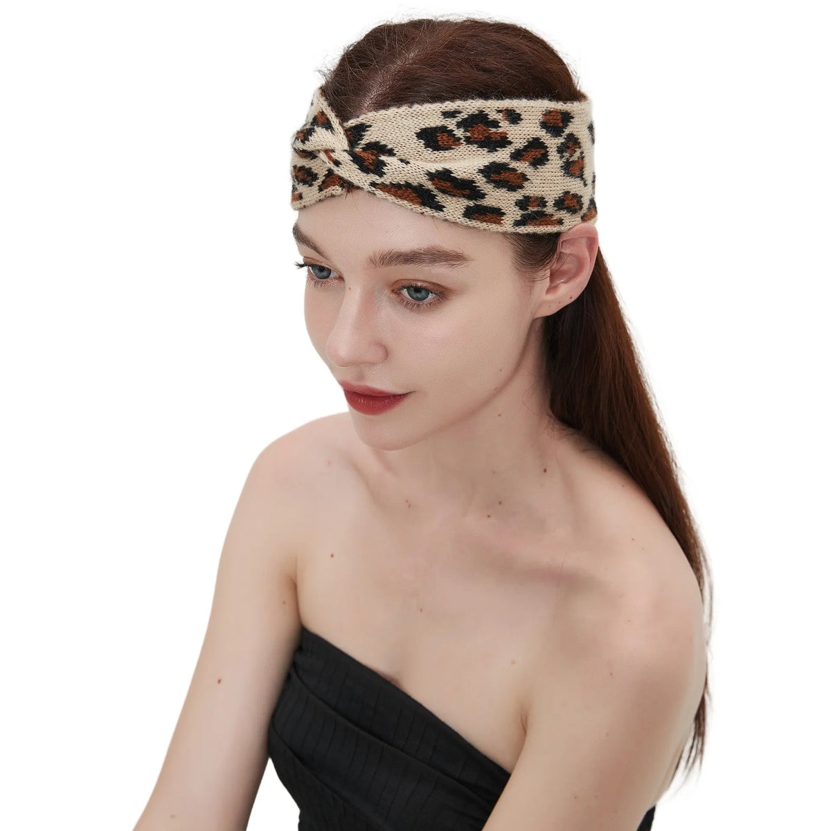 Leopard print bow headband in acrylic, 22x10cm, women's hair band for gifting and street-style looks