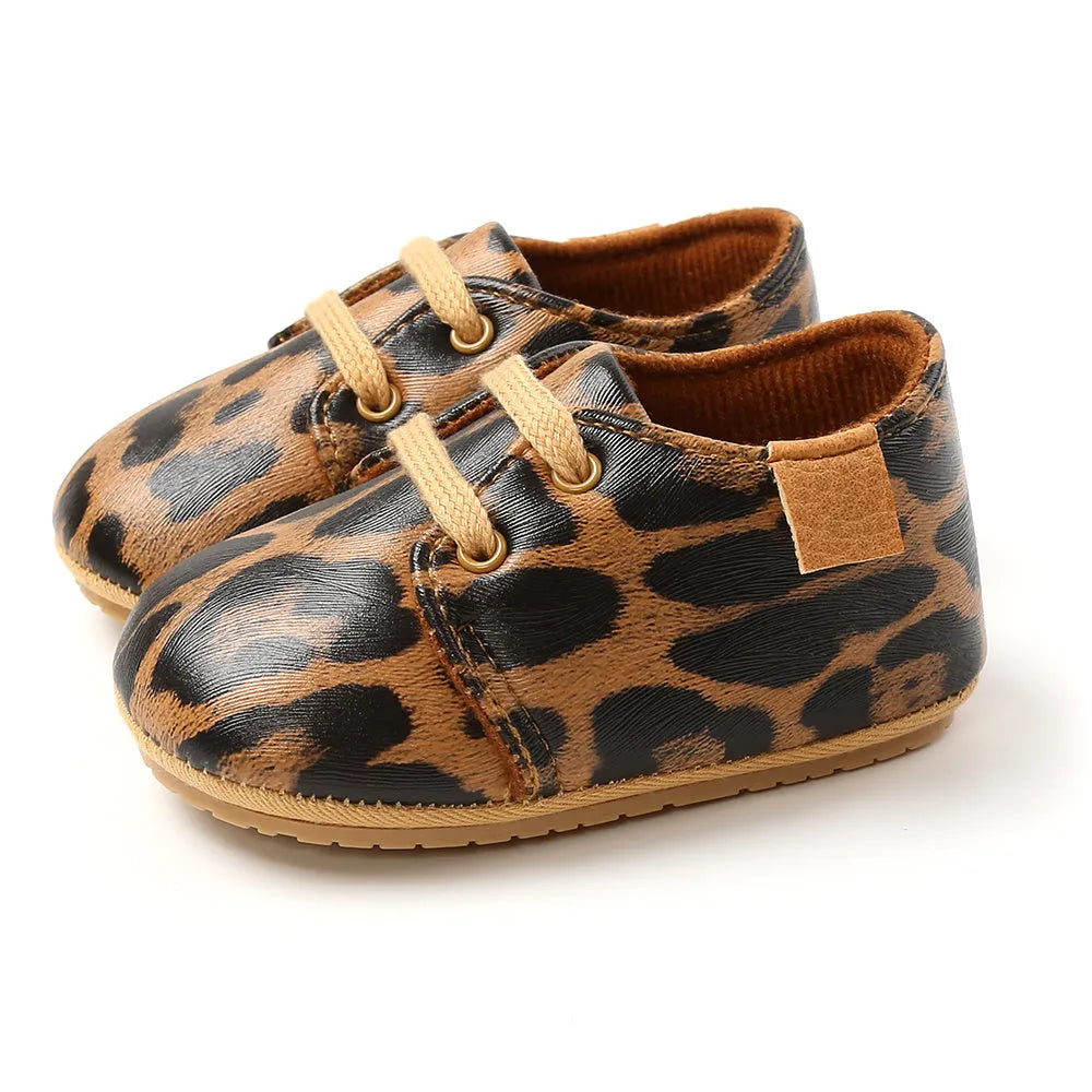 Baby casual shoes synthetic leather unisex toddler sizes 11cm 12cm 13cm solid colour beige