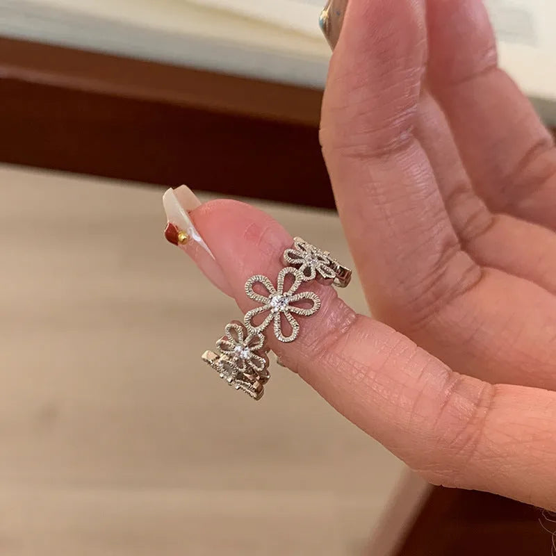 Metal geometry lace hollow flower ring for women in silver electroplated finish