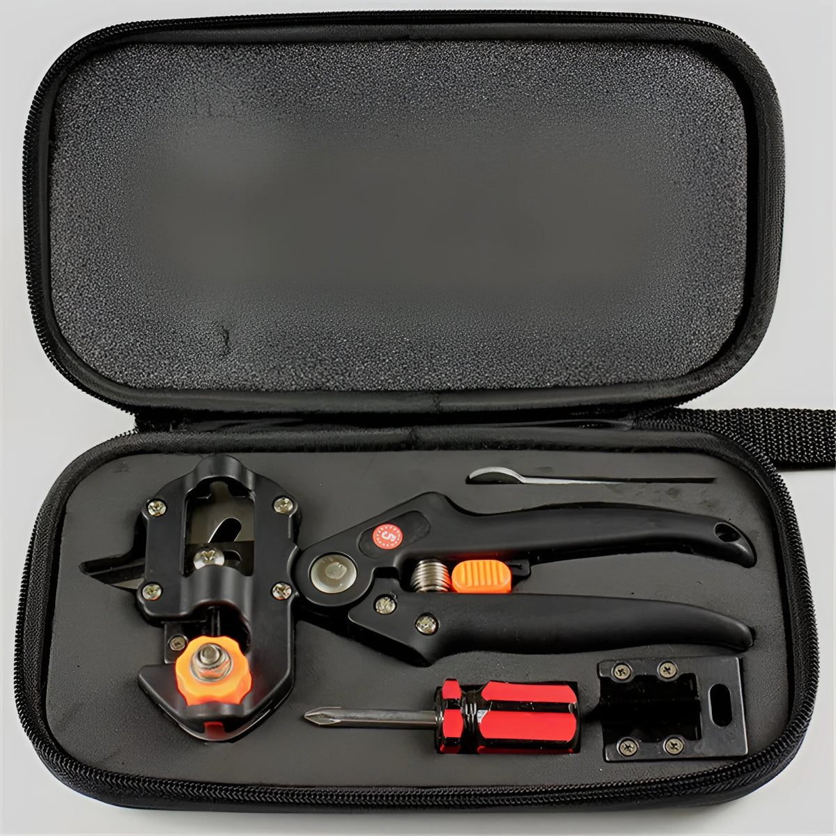 Handheld grafting scissors with black ABS handle, super hard high carbon steel blade, 5-12mm capacity