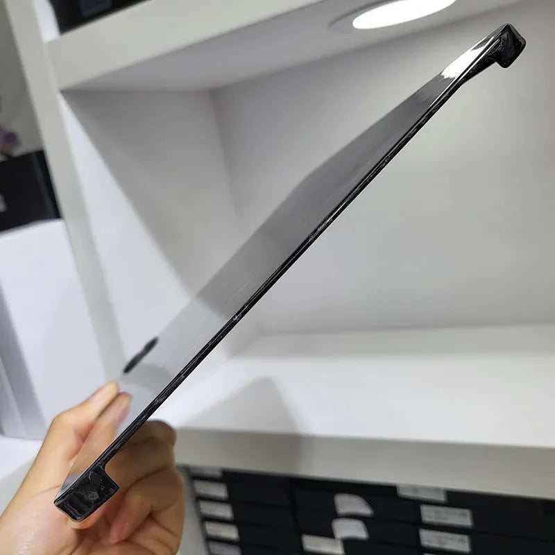 Real carbon fibre flat hard case protective cover for Apple iPad Pro 11 in a matte textured finish.