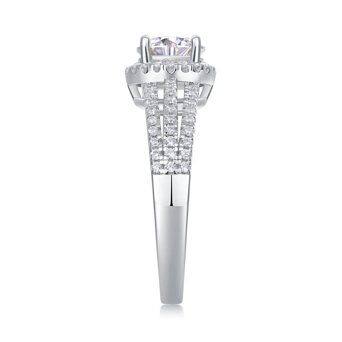 Looking Back wedding ring set with 1-carat moissanite stone in S925 silver platinum-plated band on white background