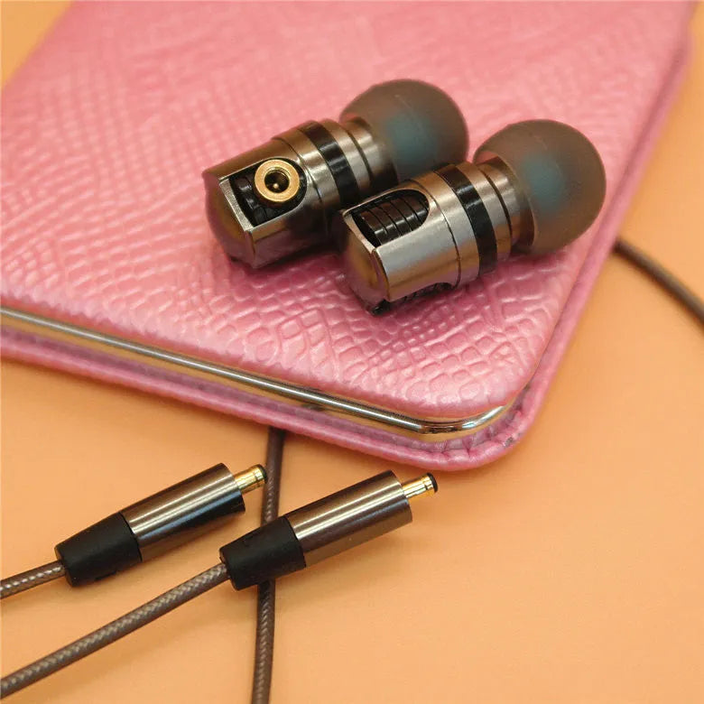 Titanium grey 846 in-ear metal earphones with aluminium foil and TPE cable and plug-in connector.