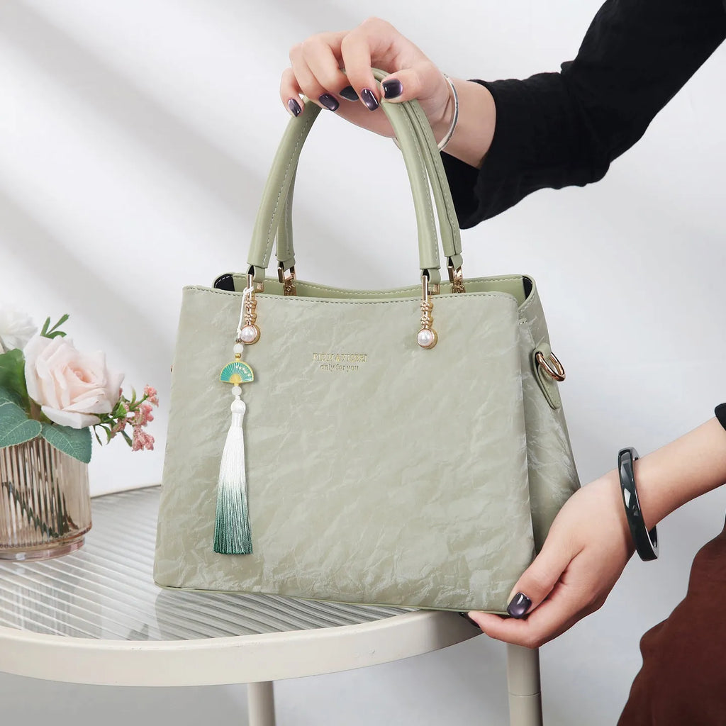 Women's horizontal square shoulder bag in PU material with urban simplicity style and large capacity