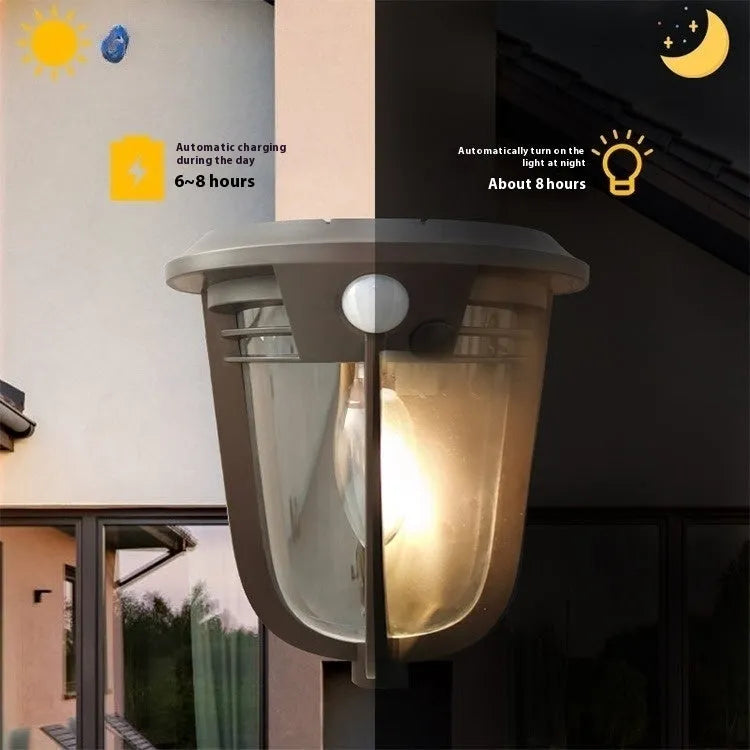 European retro solar wall lamp with IP55 rating, 169x192x83mm, for outdoor courtyard lighting