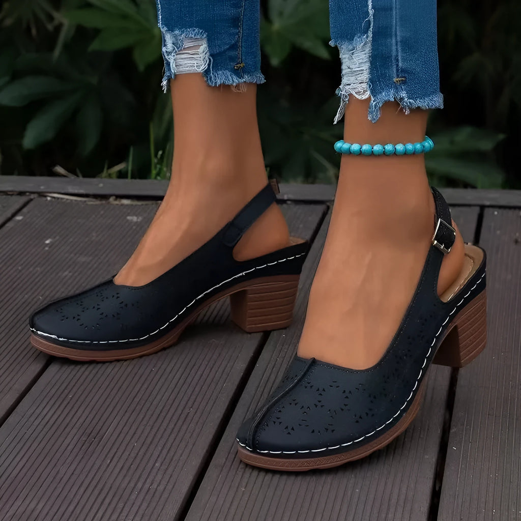 Women's wedge sandals with PU upper and rubber sole, shown in black and wine red, sizes 36-43.