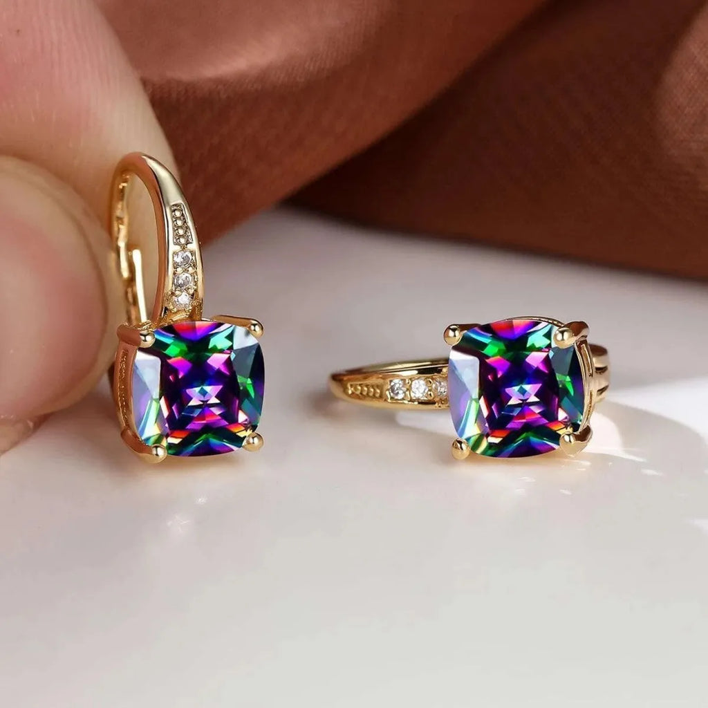 Quadrilateral geometric copper ear clip with colourful moissanite inlay and electroplated metallic finish