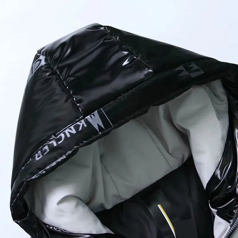 Linen hooded jacket in black or white, loose casual fit with round neck, sizes L to 4XL.