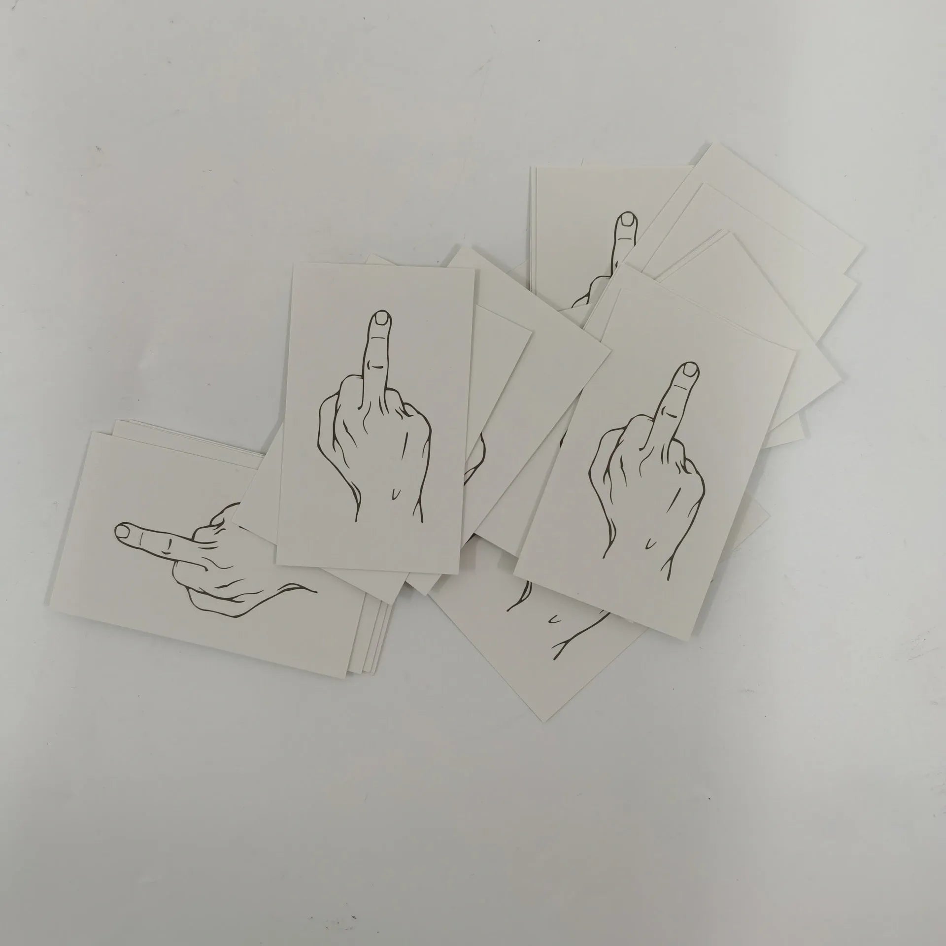Illegal parking reminder card with middle finger design for vehicle windscreen placement