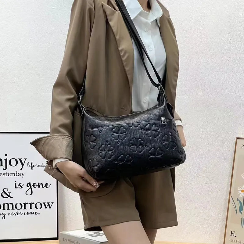 Genuine leather large capacity horizontal square shoulder crossbody bag with black plaid pattern