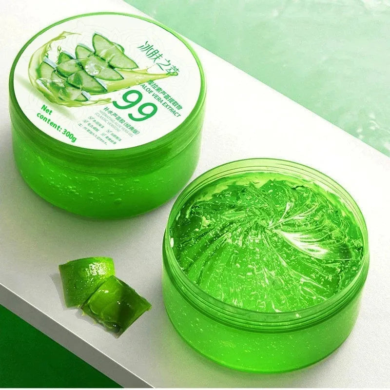 300g aloe vera gel container for facial skin hydration and moisturising treatment