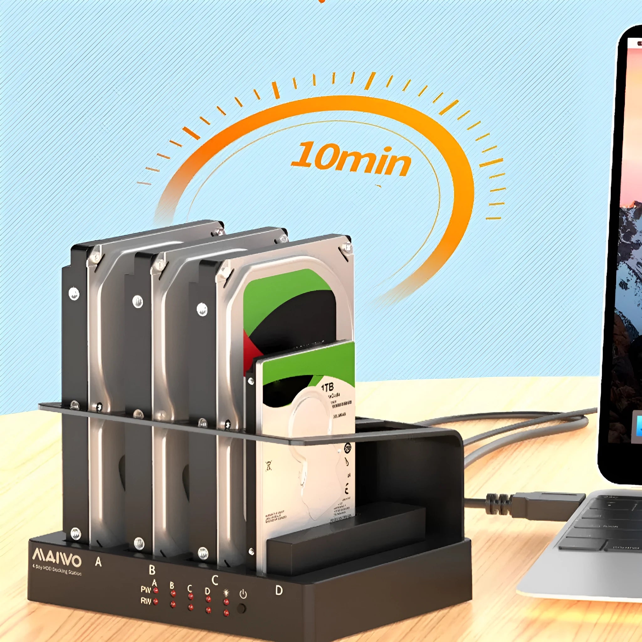 Four-bay 2.5-inch hard drive docking station with ABS and metal construction