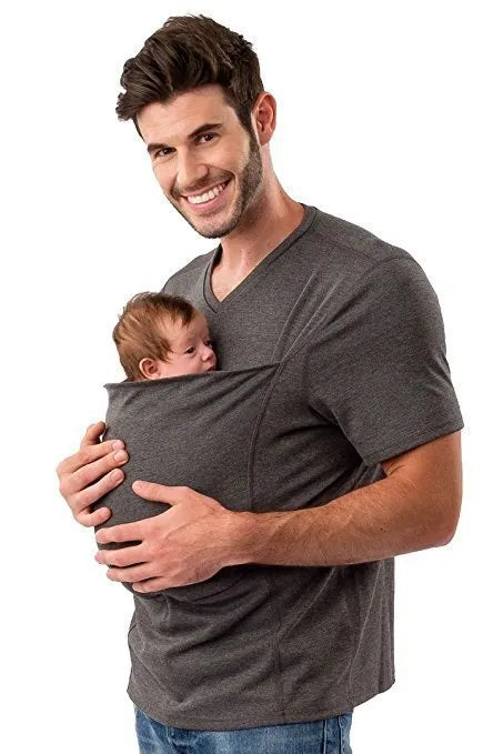 Cotton T-shirt in loose fit with round neck and short sleeves in solid colour options