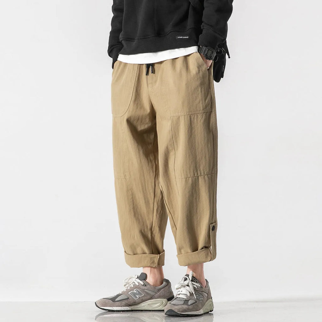 Men's loose straight patchwork casual pants in Khaki colour, wrinkle-free twill fabric with drawstring closure