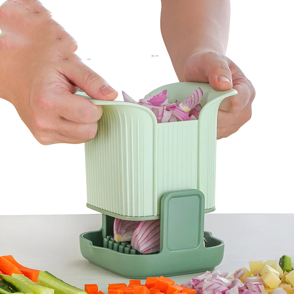 Green manual vegetable chopper with stainless steel blades for onions, potatoes, cucumbers