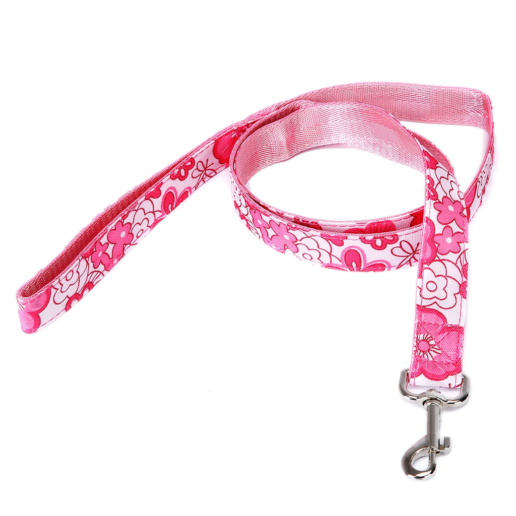 Black Christmas plaid stripe pet traction rope with hand holding loop measuring 120cm long