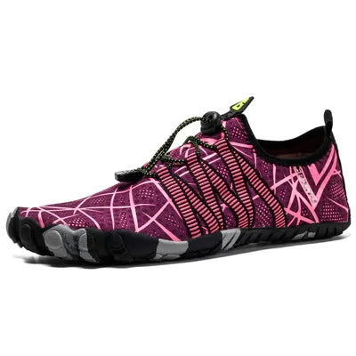 Unisex non-slip wading shoes with Lycra elastic upper and rubber sole in black, gray, green, and rose red