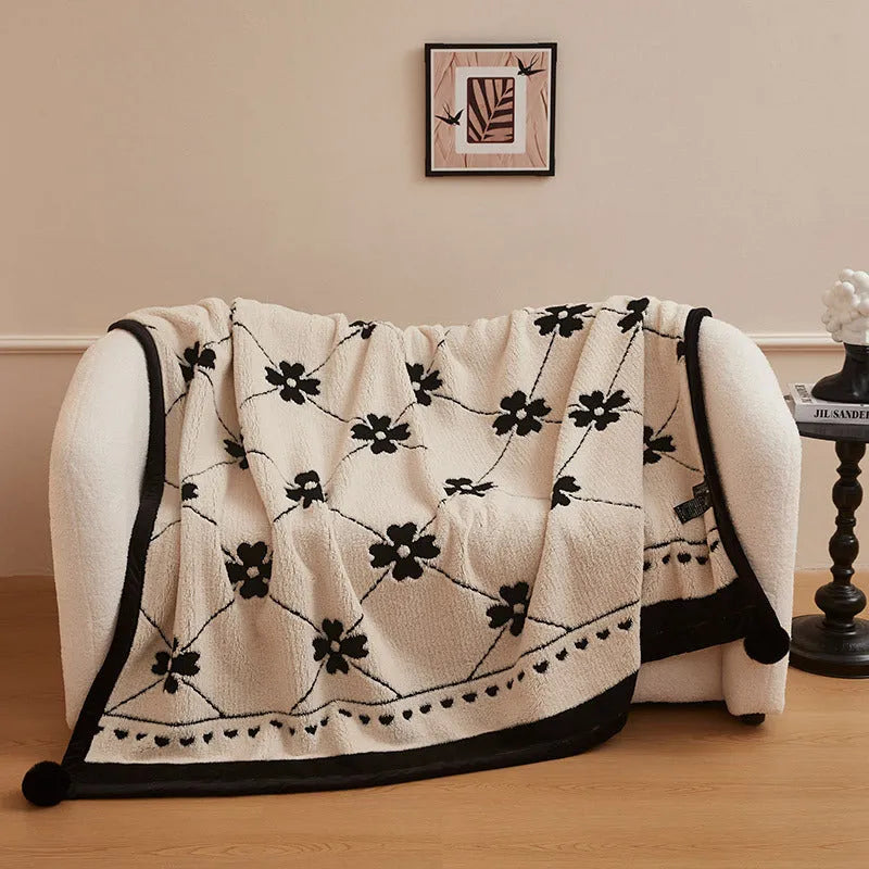 Black and white panda velvet multifunctional blanket in six sizes from 100x150cm to 230x250cm