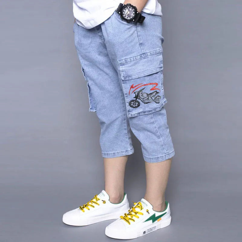 Boys loose stretch cropped jeans high waist cotton blue front view
