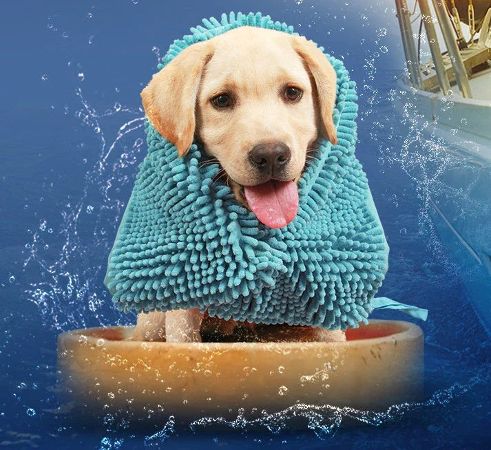 Premium chenille pet towels in various colors and sizes, designed to quickly and gently dry dogs and cats after bathing or outdoor activities.