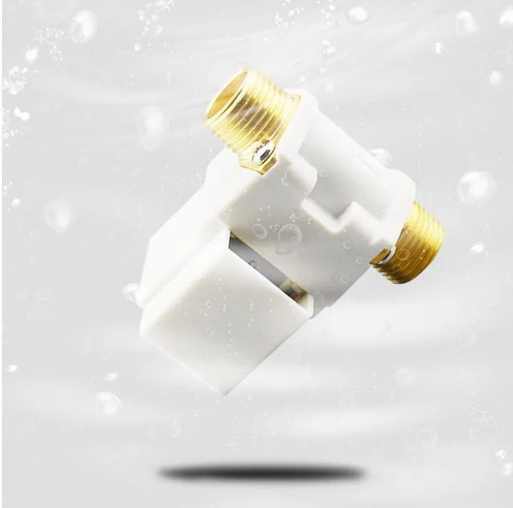 A04 DC12V normally closed water solenoid valve with plastic body and copper joint, 4-point external thread