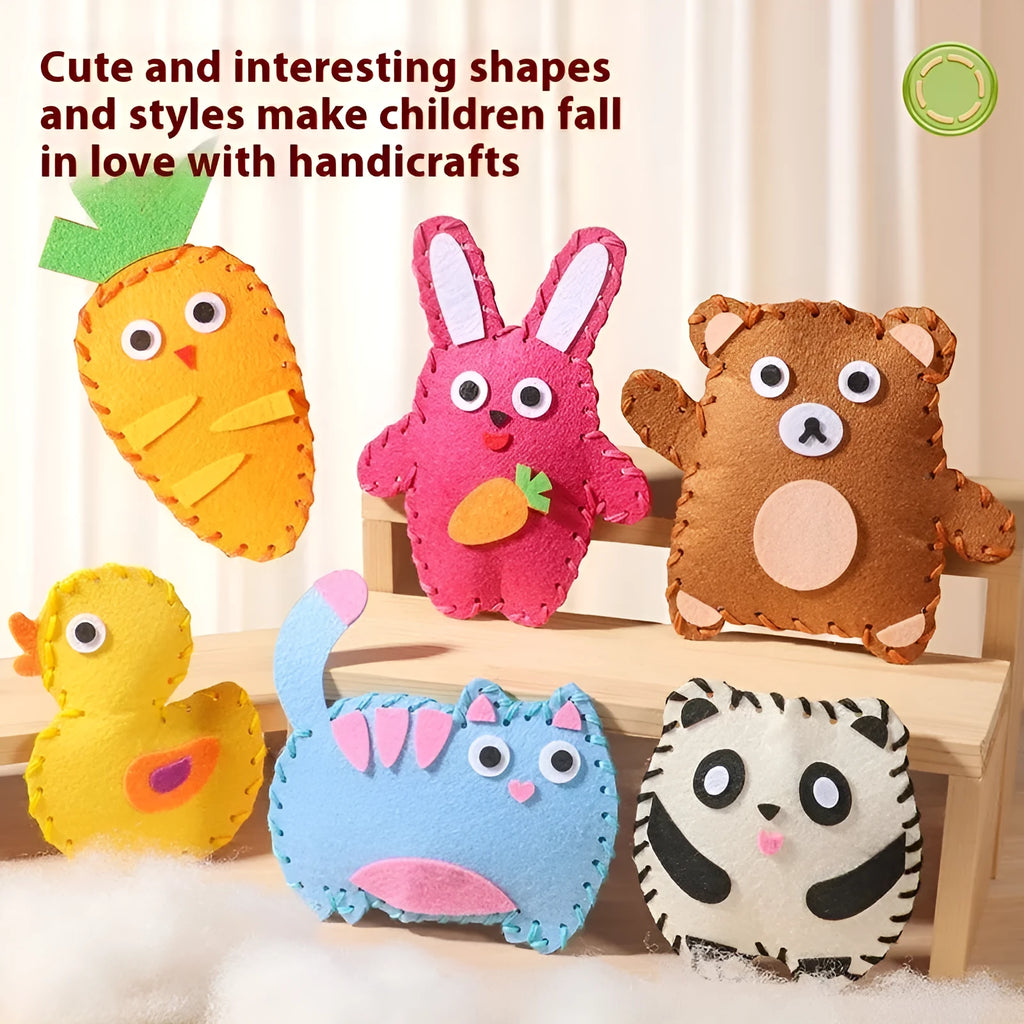 Children's non-woven sewing craft kit in colour box, 19.5 x 16 x 5 cm, with fabric shapes, needle, thread and manual