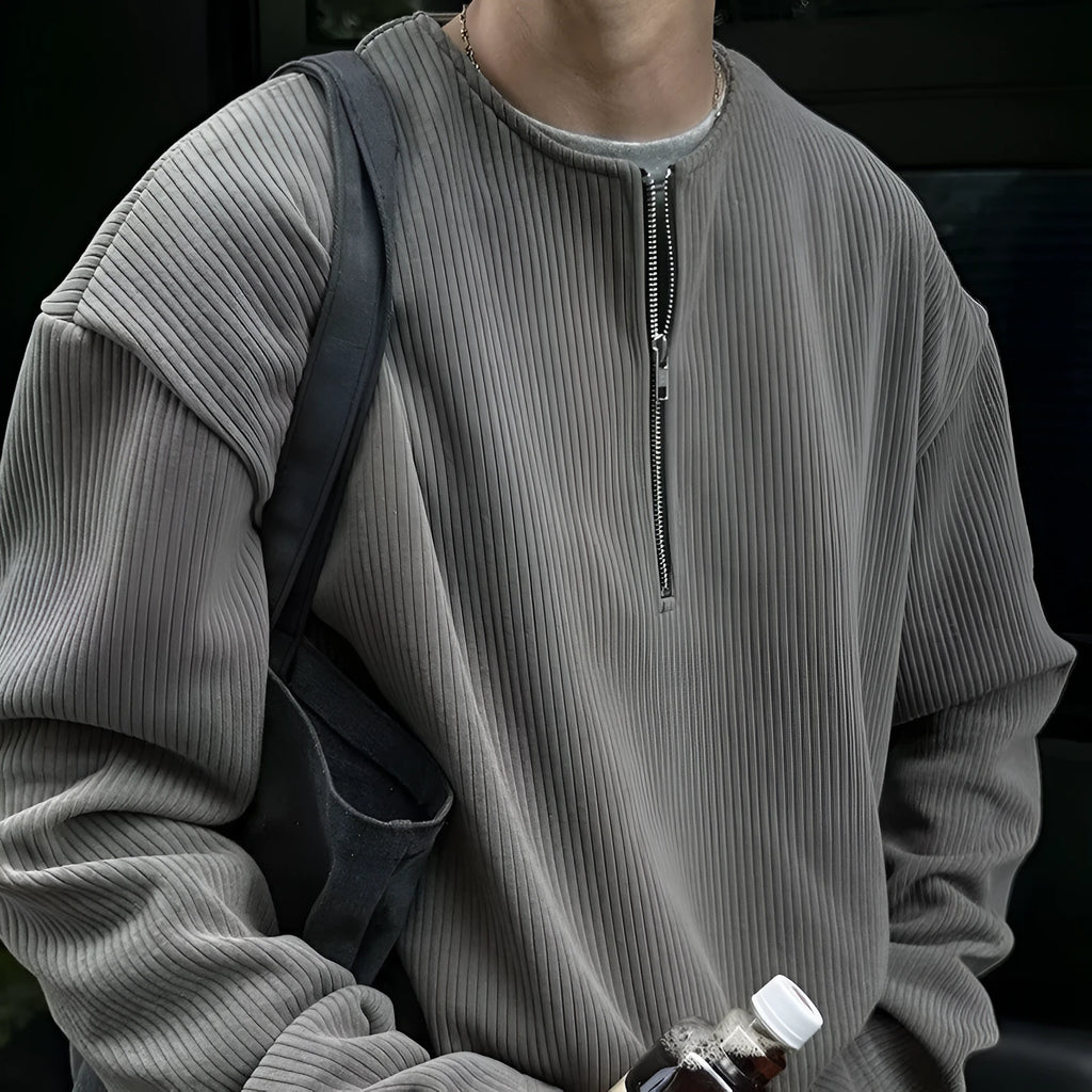 Solid colour loose pullover shirt with long sleeves for early spring layering