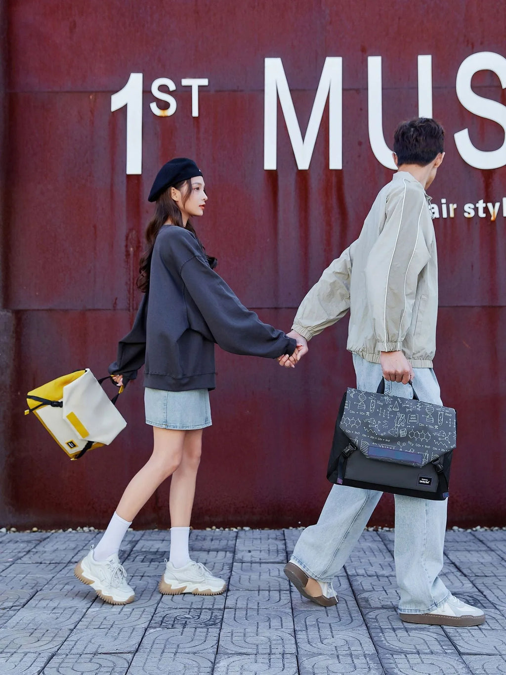 Grey Oxford cloth messenger laptop bag with letter pattern for 16 inch gaming notebook