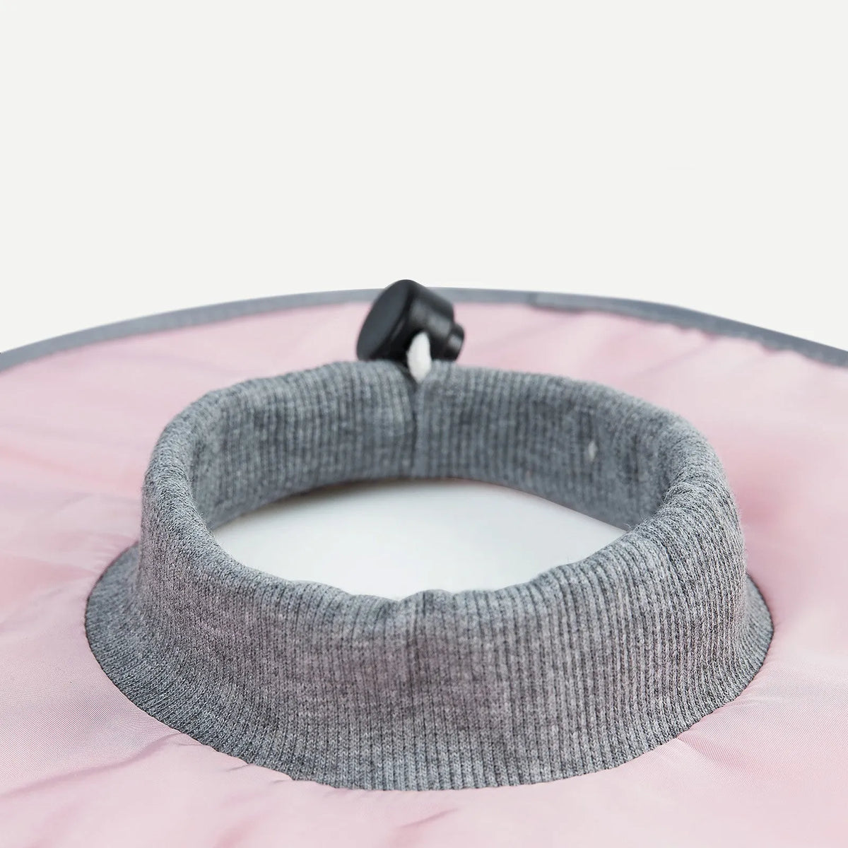 Polyester cloth circle cat collar in light blue, pink, or fruit-green, sizes M L XL, 36g to 44g