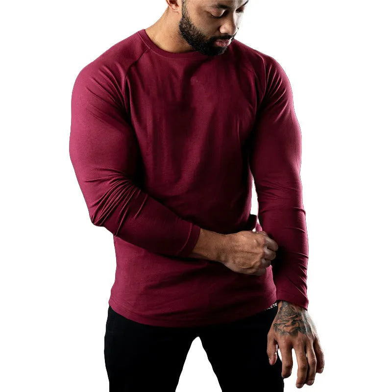 Men's cotton athletic t-shirt in various colours with tight fit and short sleeves