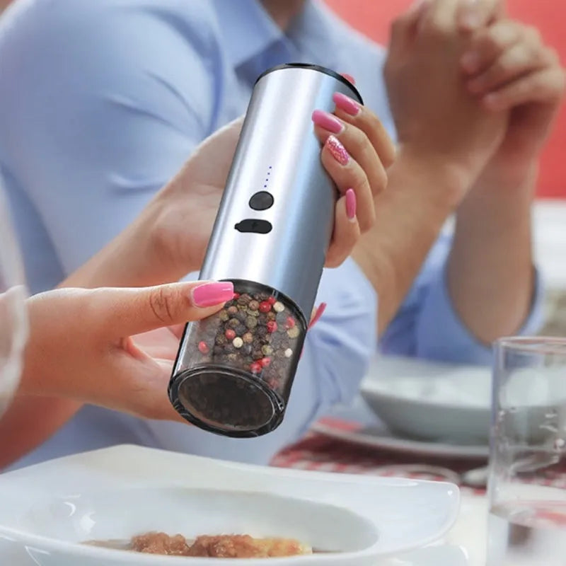 USB rechargeable electric salt and pepper grinder with LED light and clear glass jar