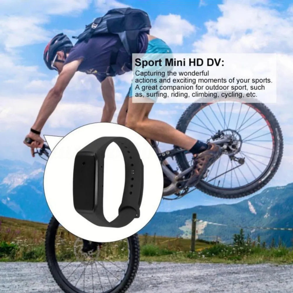 EDAL K18 black silicone wristband with small camera dial for HD video recording.